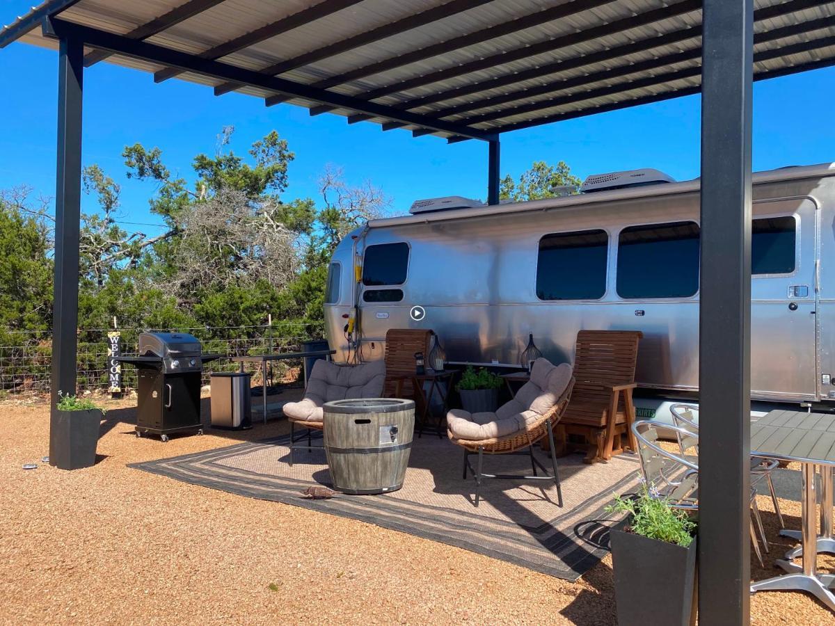 Airstream Alfresco Hotel Fredericksburg Exterior foto